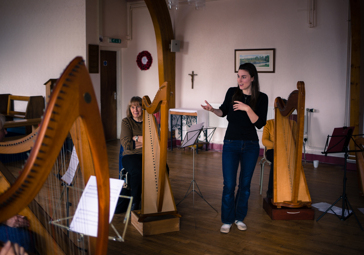 photo of a group harp workshop